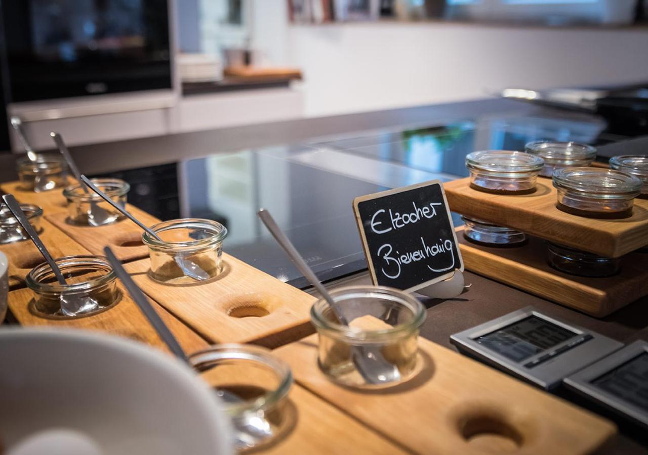 Hotel Restaurant Kochschule Roessle Elzach Zewnętrze zdjęcie