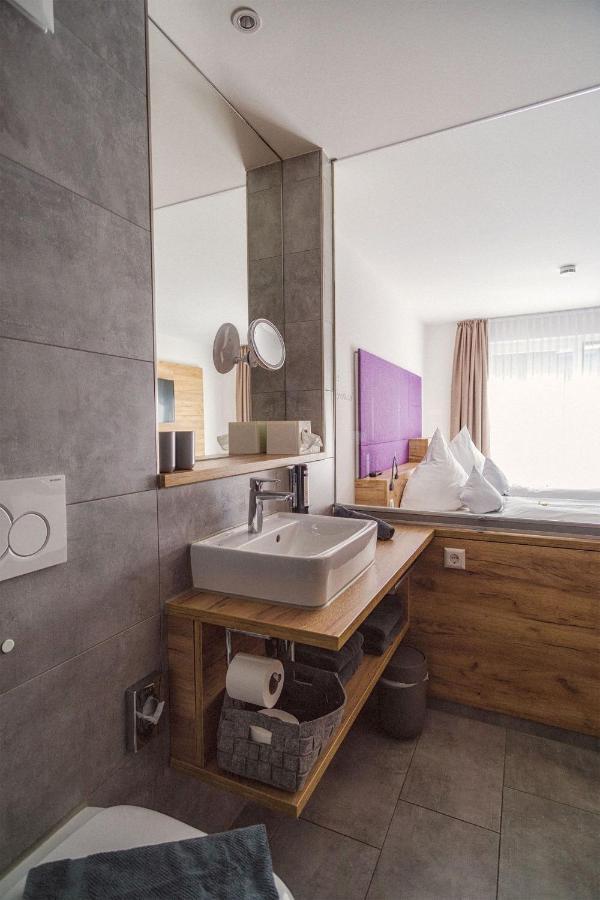 Hotel Restaurant Kochschule Roessle Elzach Zewnętrze zdjęcie
